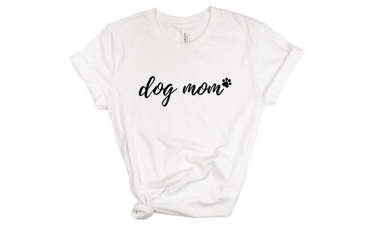 dog mom shirt in white.
